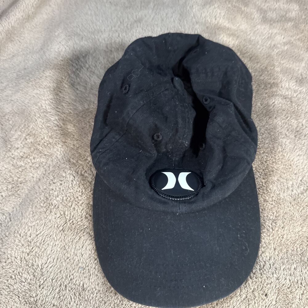 Hurley Youth Baseball Cap Black/ White Logo, Adjustable